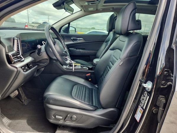 2024 KIA SPORTAGE SX-PRESTIGE or SX-P