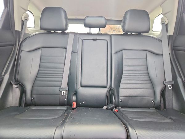 2024 KIA SPORTAGE SX-PRESTIGE or SX-P