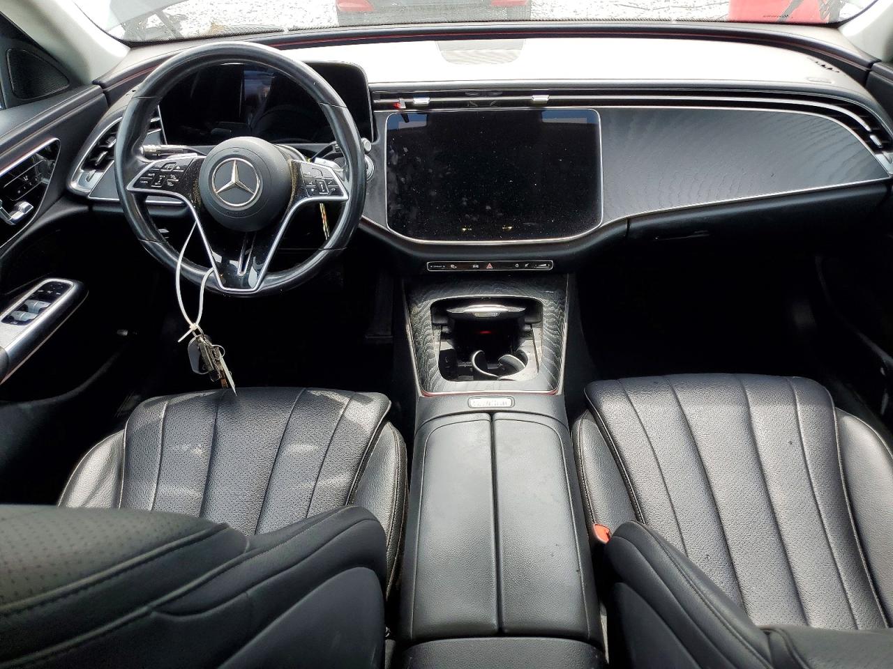 2024 MERCEDES-BENZ E