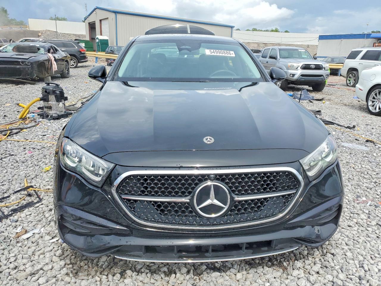2024 MERCEDES-BENZ E