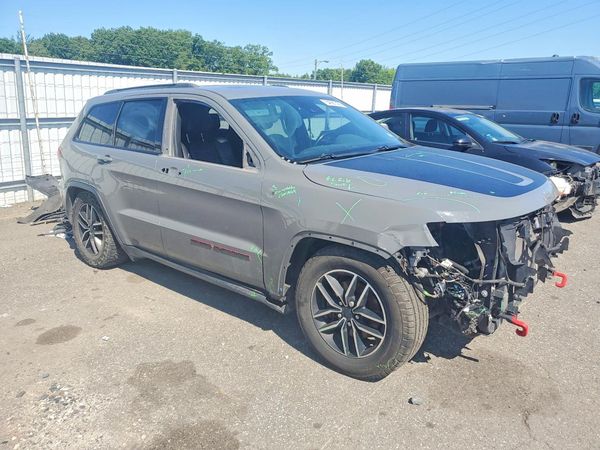 2020 JEEP GRAND CHEROKEE TRAILHAWK 4X4