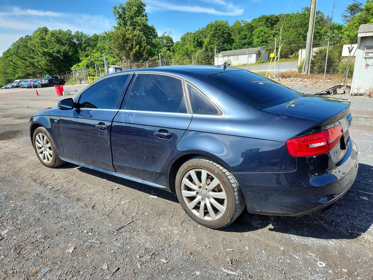 2015 AUDI A4