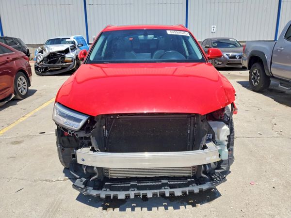 2016 AUDI Q3