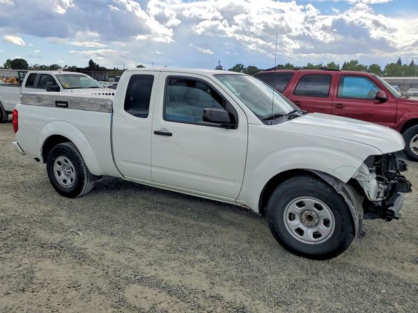 2021 NISSAN FRONTIER