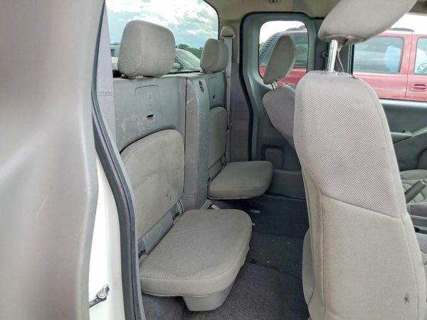 2021 NISSAN FRONTIER