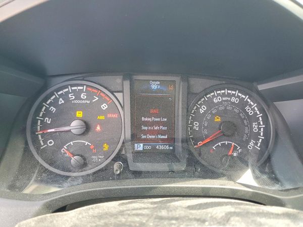 2023 TOYOTA TACOMA SR5