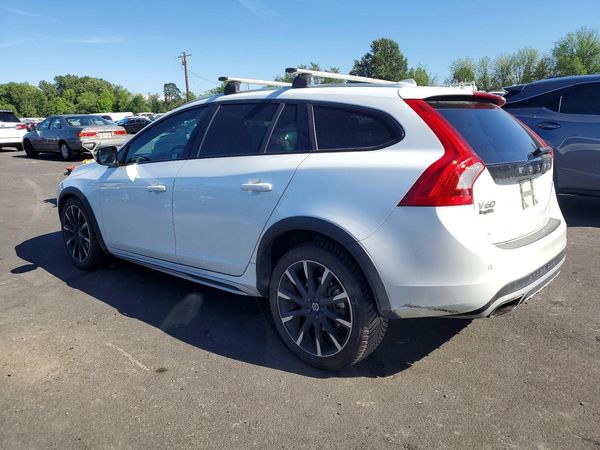 2017 VOLVO V60 CROSS COUNTRY Premier