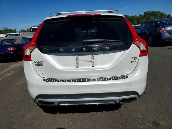 2017 VOLVO V60 CROSS COUNTRY Premier