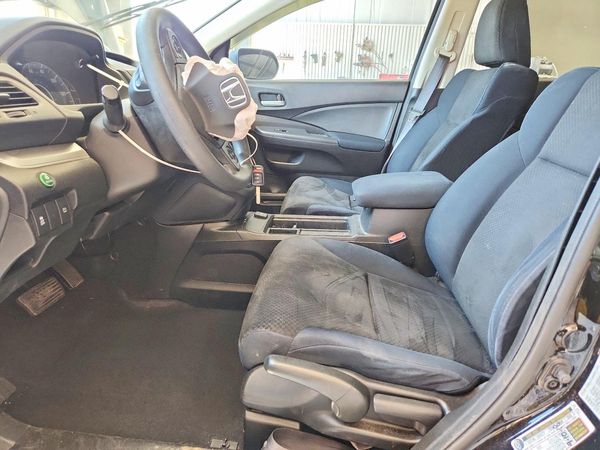 2016 HONDA CRV SE — DENT
