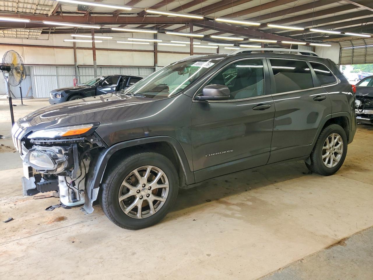 2016 JEEP CHEROKEE LATITUDE 4X4