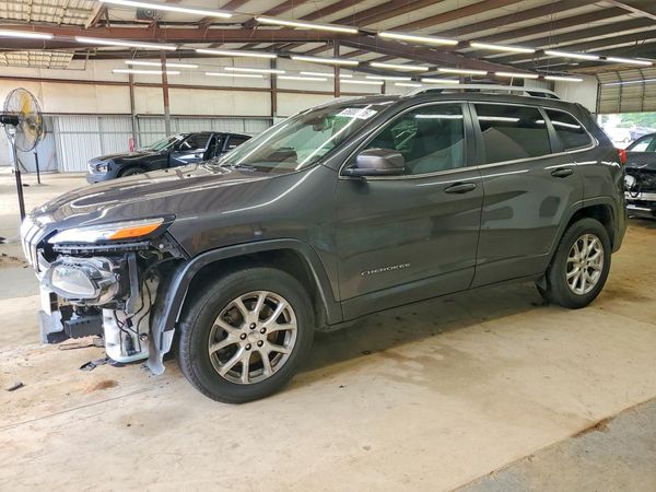 2016 JEEP CHEROKEE LATITUDE 4X4