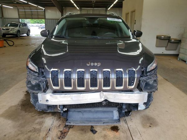 2016 JEEP CHEROKEE LATITUDE 4X4