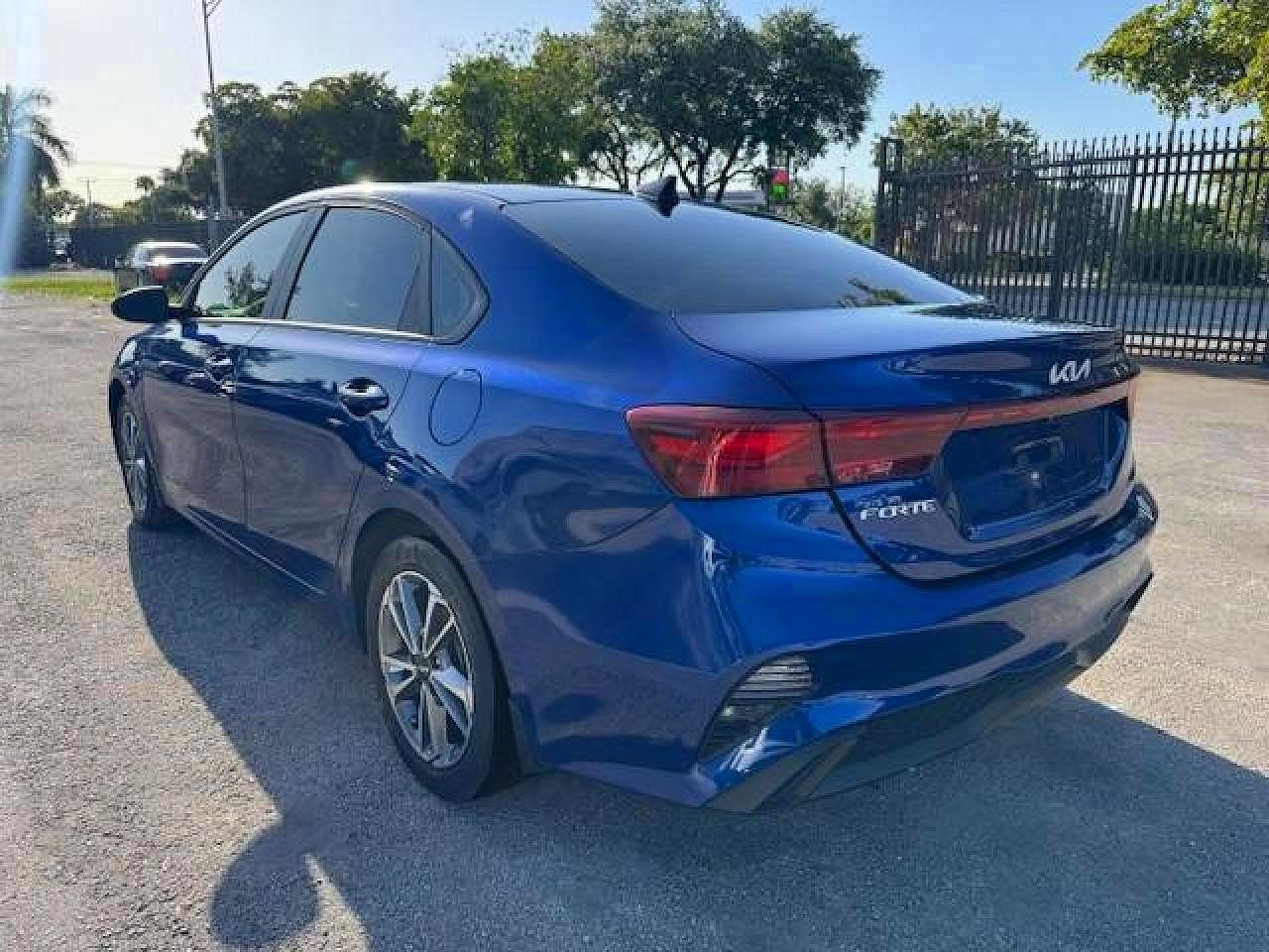 2022 KIA FORTE FE, LXS