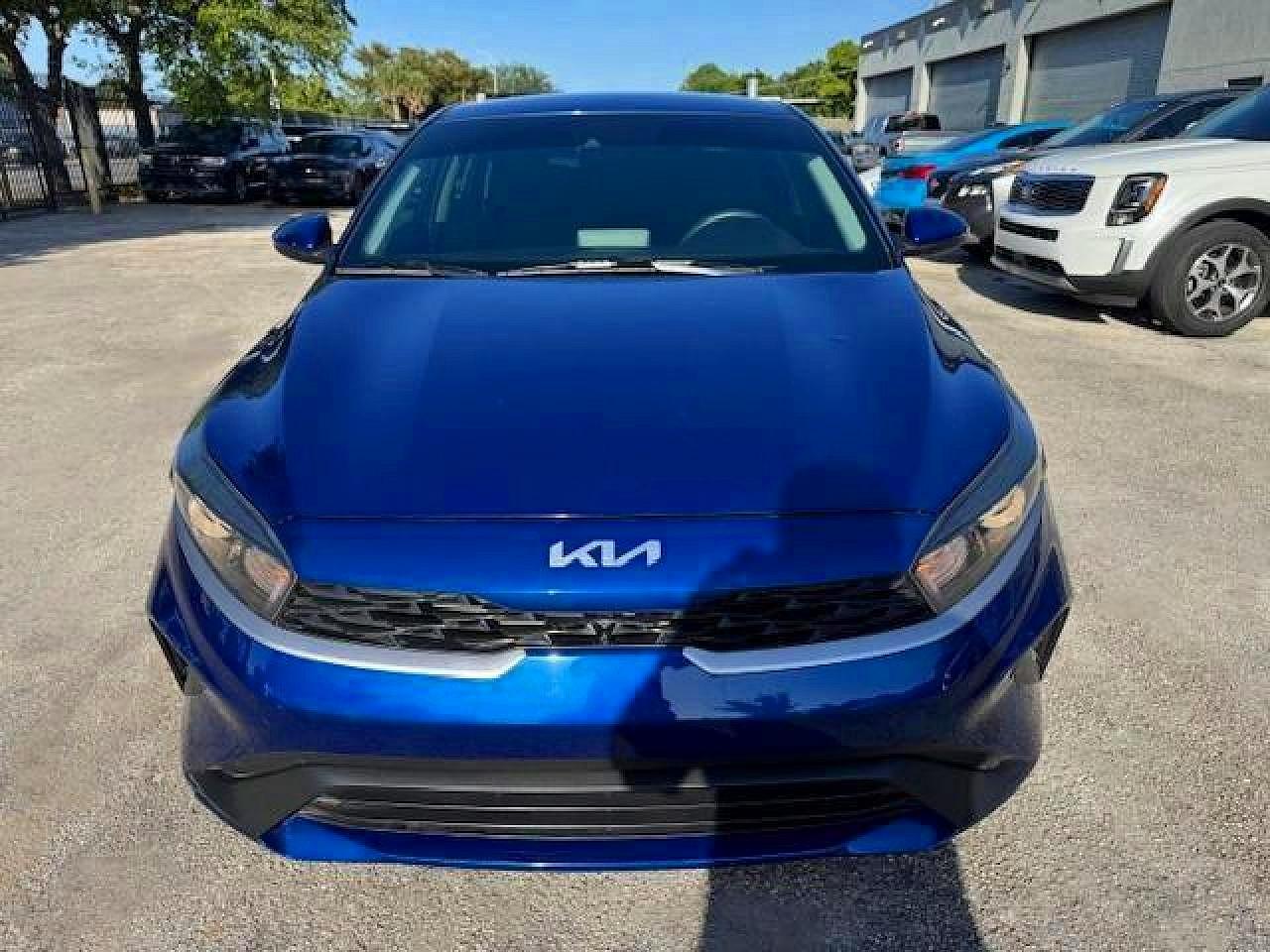 2022 KIA FORTE FE, LXS