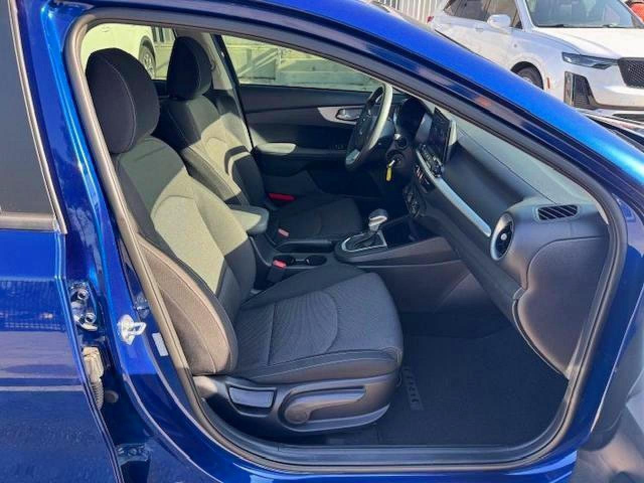 2022 KIA FORTE FE, LXS