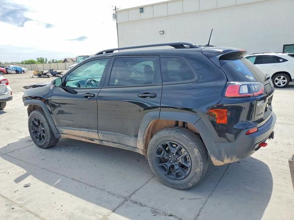 2022 JEEP CHEROKEE TRAILHAWK 4X4