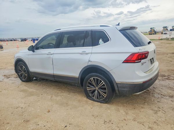 2018 VOLKSWAGEN TIGUAN SE, 4Motion SEL