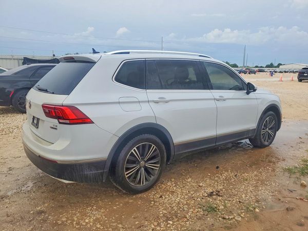 2018 VOLKSWAGEN TIGUAN SE, 4Motion SEL