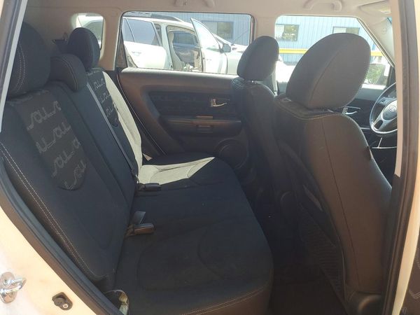 2012 KIA SOUL GL