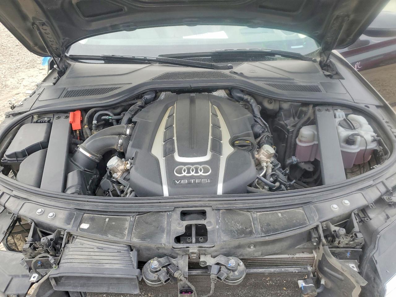 2015 AUDI A8