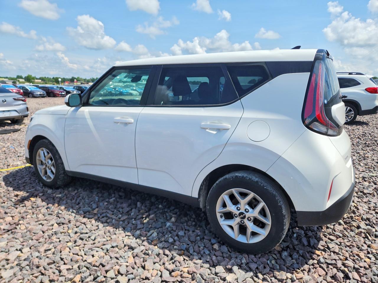 2024 KIA SOUL LX, S
