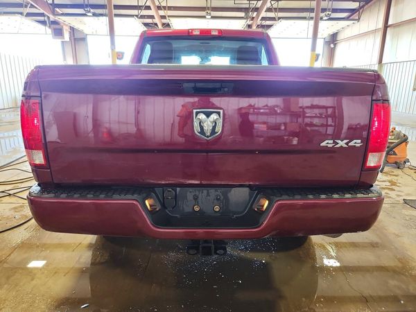 2017 RAM 1500 ST