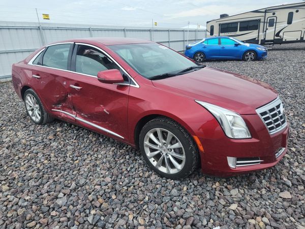 2013 CADILLAC XTS Luxury
