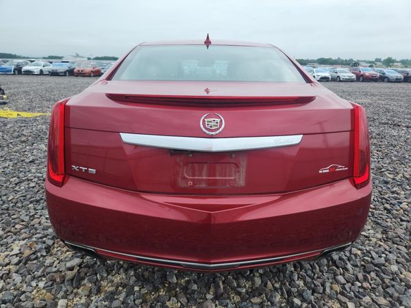 2013 CADILLAC XTS Luxury