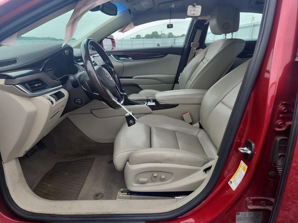 2013 CADILLAC XTS Luxury