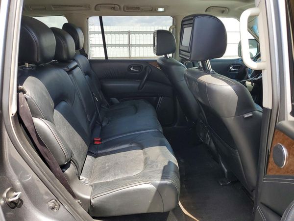 2015 INFINITI QX80