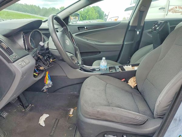 2012 HYUNDAI SONATA Middle-low level