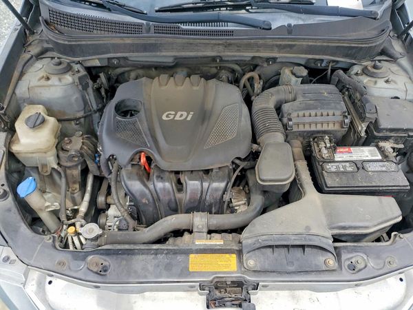 2012 HYUNDAI SONATA Middle-low level