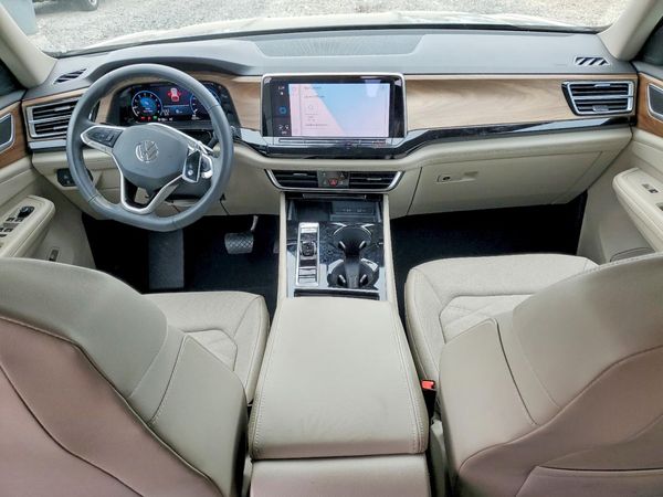 2024 VOLKSWAGEN ATLAS 4Motion SE