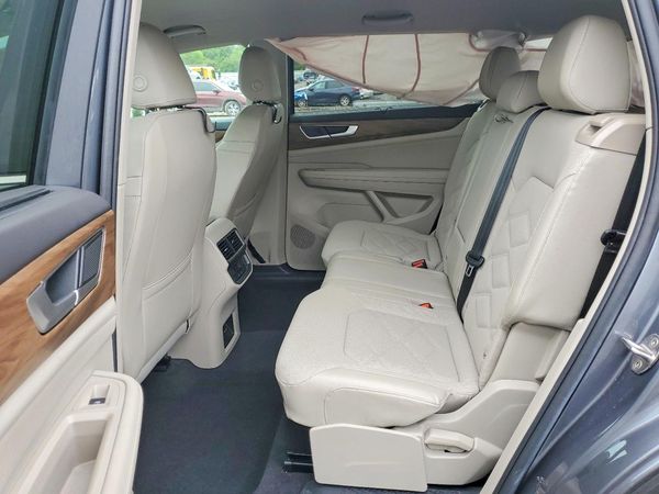 2024 VOLKSWAGEN ATLAS 4Motion SE
