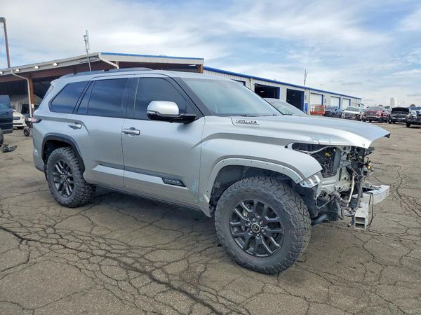 2023 TOYOTA SEQUOIA