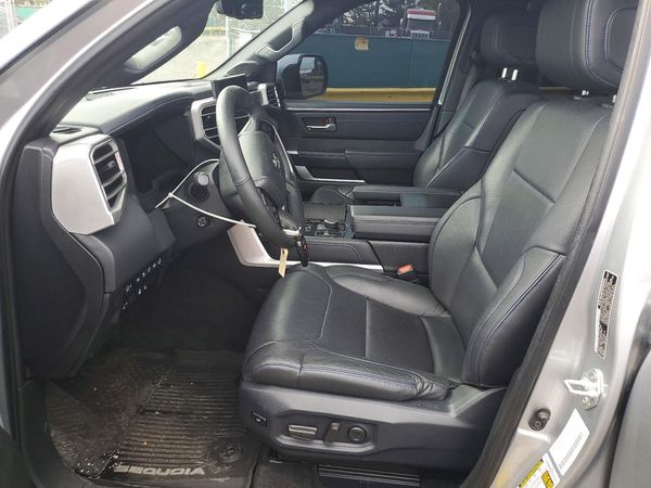 2023 TOYOTA SEQUOIA