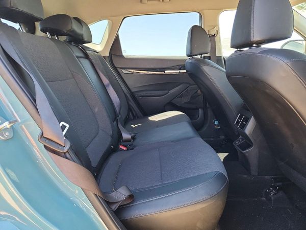 2024 KIA SELTOS S, X-Line