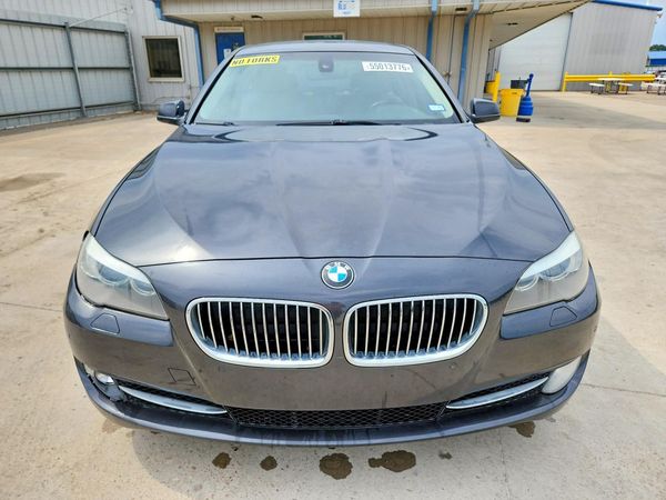 2012 BMW 528