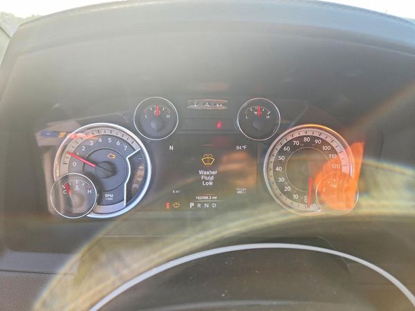 2016 RAM 1500 LARAMIE CREW CAB 4X4