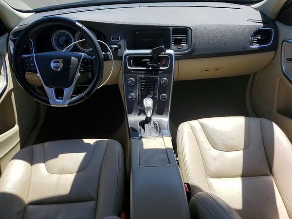 2013 VOLVO S60