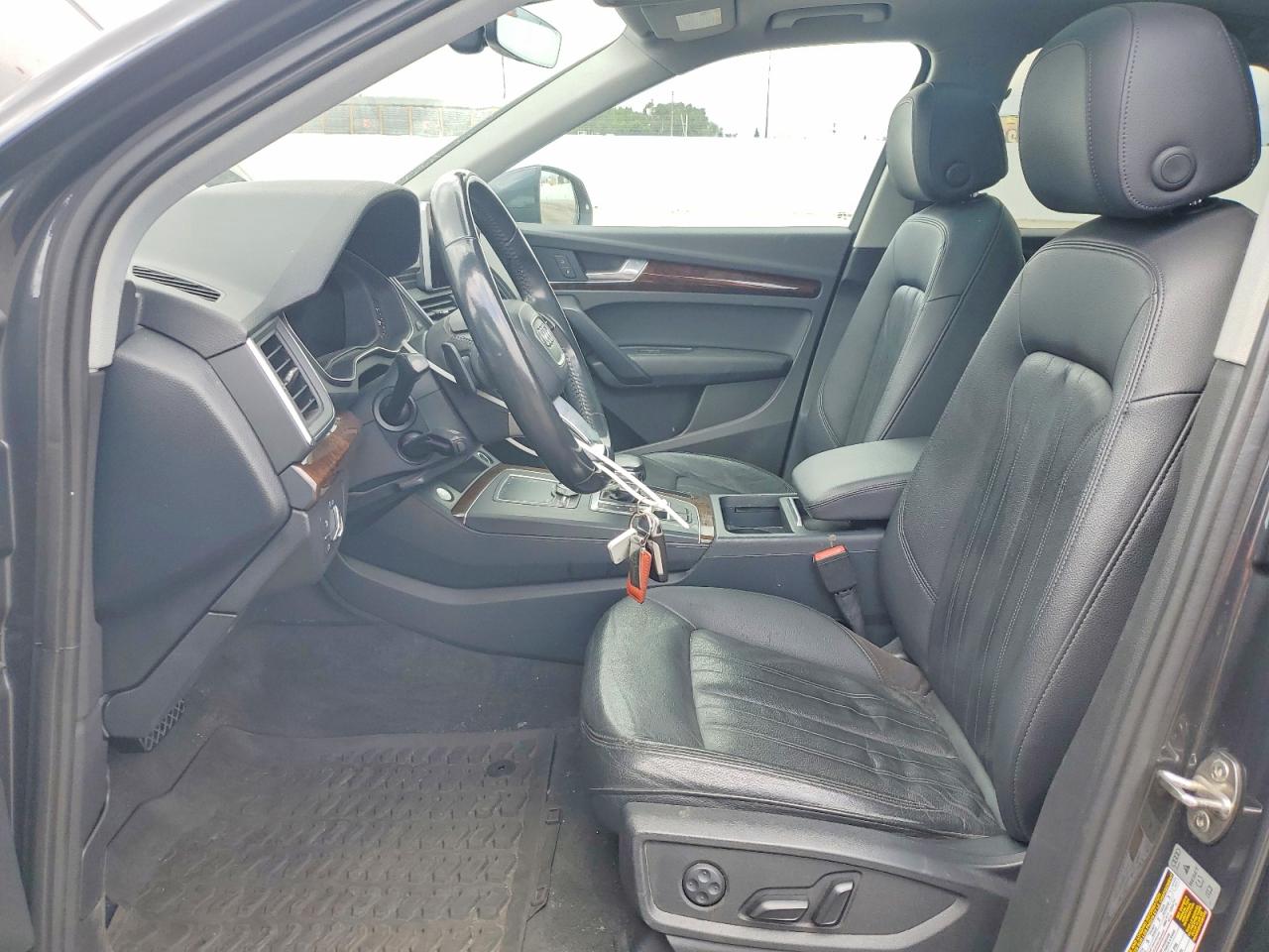 2018 AUDI Q5 quattro Premium