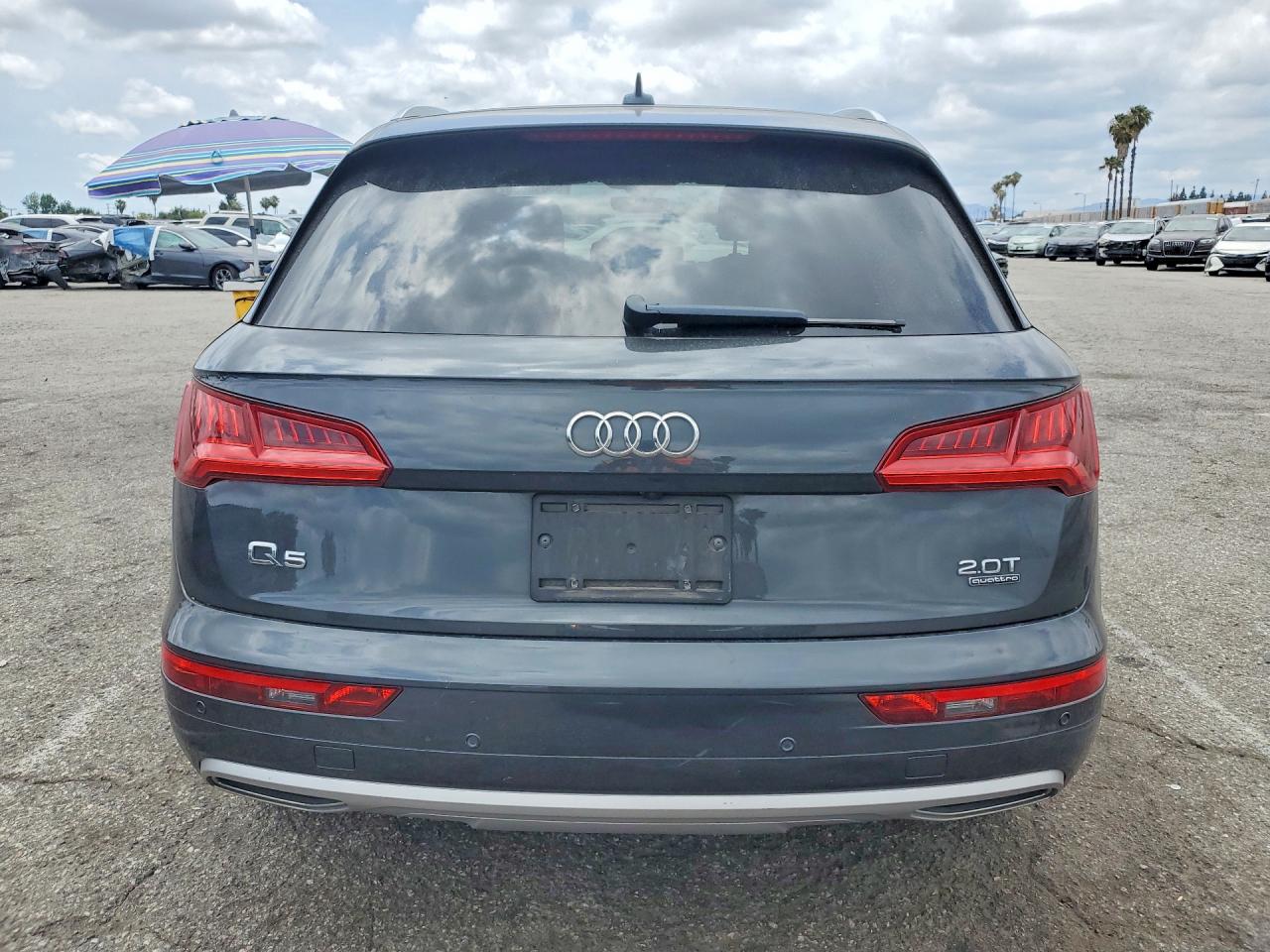 2018 AUDI Q5 quattro Premium