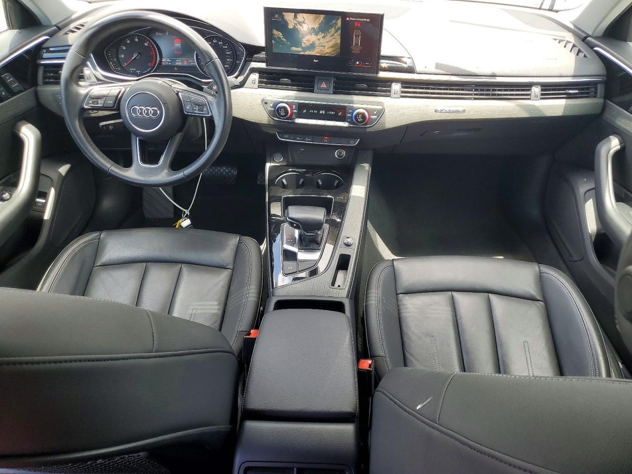 2021 AUDI A4 quattro Premium
