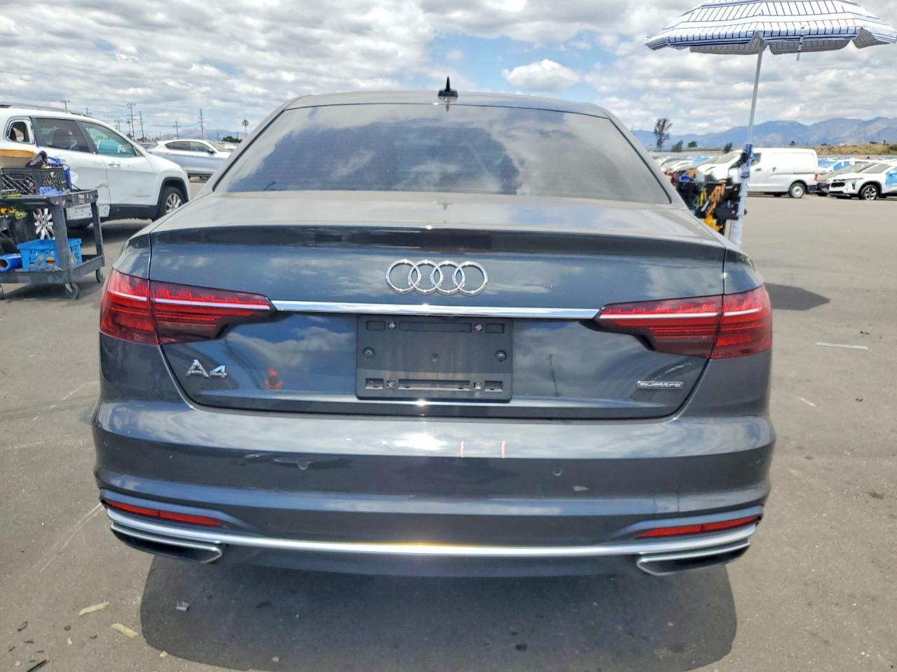 2021 AUDI A4 quattro Premium