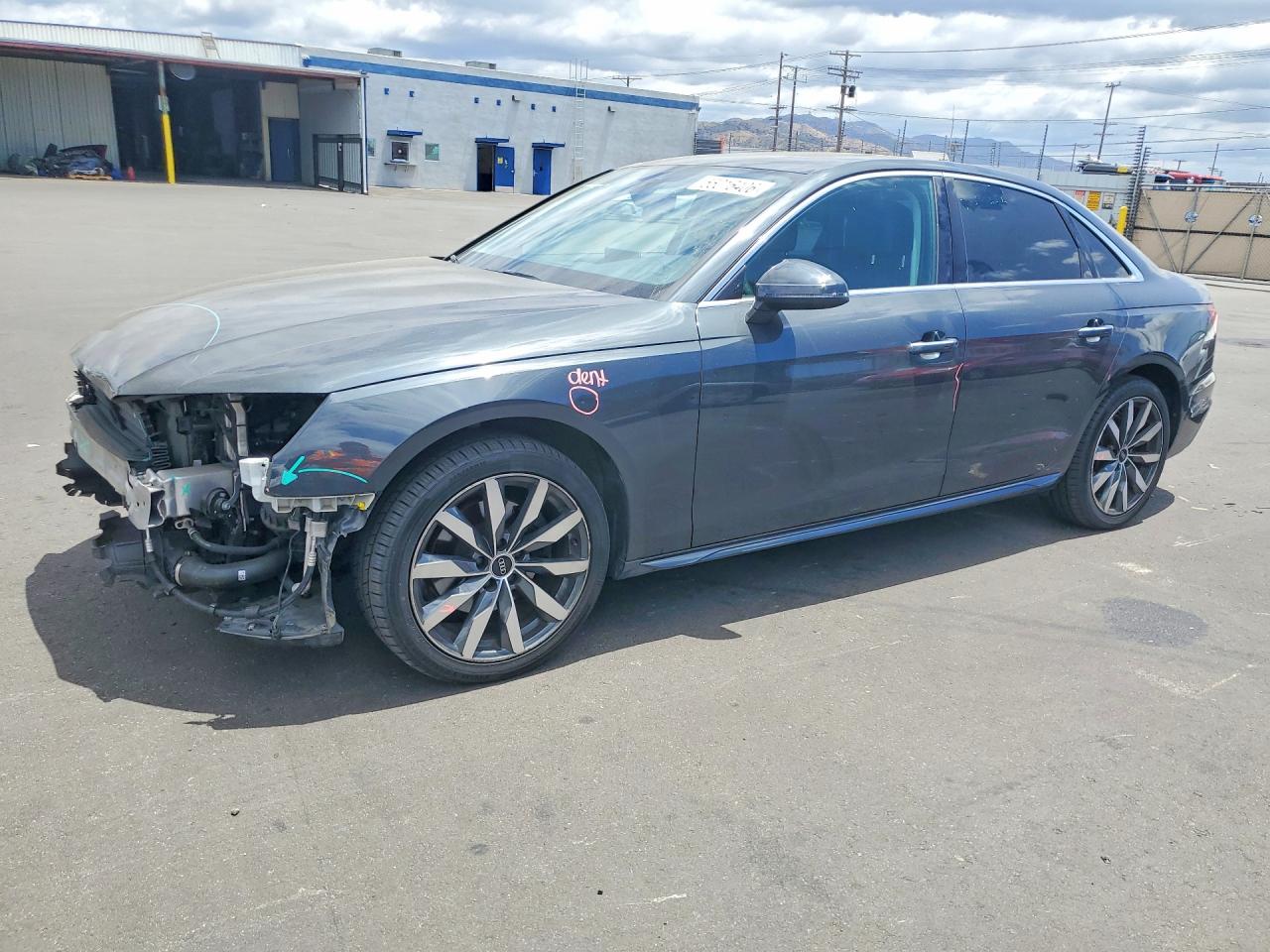 2021 AUDI A4 quattro Premium