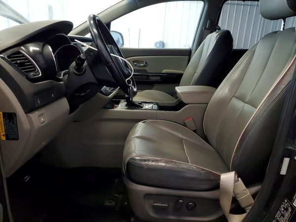 2017 KIA SEDONA
