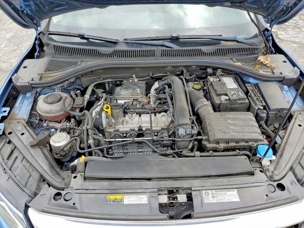 2019 VOLKSWAGEN JETTA S, SE, R-Line