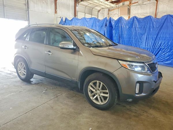 2015 KIA SORENTO GL
