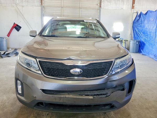 2015 KIA SORENTO GL
