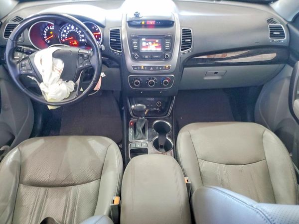 2015 KIA SORENTO GL